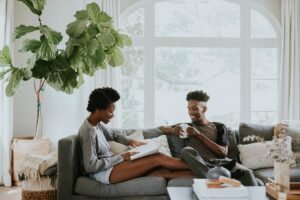top-10-signs-of-physical-attraction-between-two-people-1-300x200 6 Psychological Ways of Attracting People To Yourself