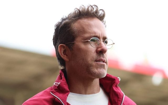 Ryan Reynolds donates £10,000 to fundraiser of Wrexham teenager