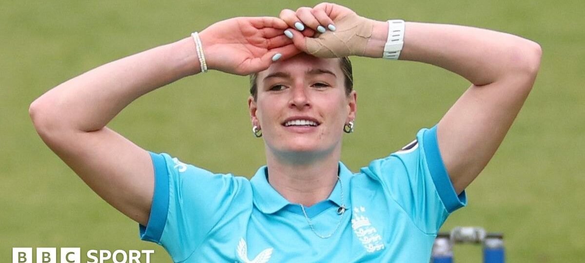 England beaten in rain-affected ODI as NZ draw series