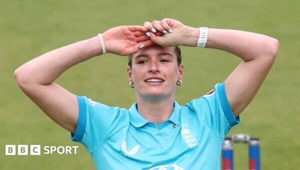 England beaten in rain-affected ODI as NZ draw series