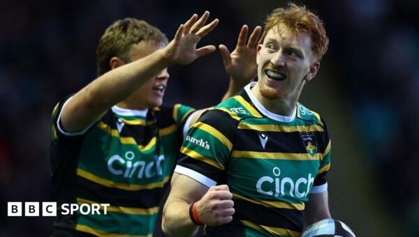 Northampton humiliate Bristol in record-breaking game