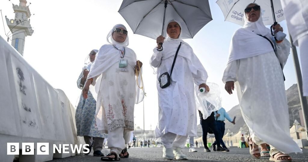 More than 1.5m foreign pilgrims begin Hajj despite Iran war fears