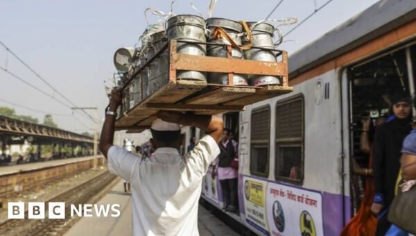 Mumbai’s famed dabbawalas fed millions for over 100 years – now they are disappearing