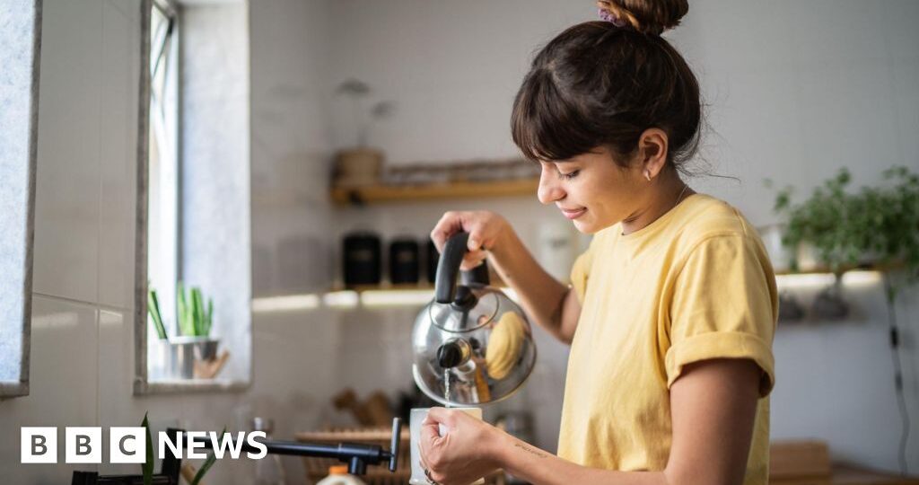 Inflation falls to 2.8% but is expected to rise from here