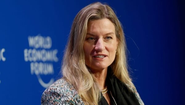 24 retail CEOs made as much in a day as their typical employee earned in a year — and a big one didn’t