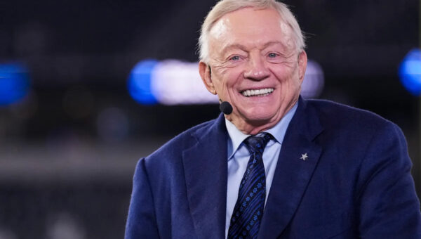 Jerry Jones compares Cowboys’ unusual international schedule to ‘night out on the town’