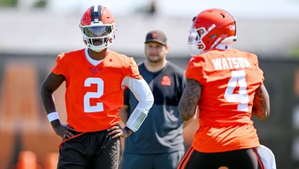 Why Browns are giving Deshaun Watson another chanc…