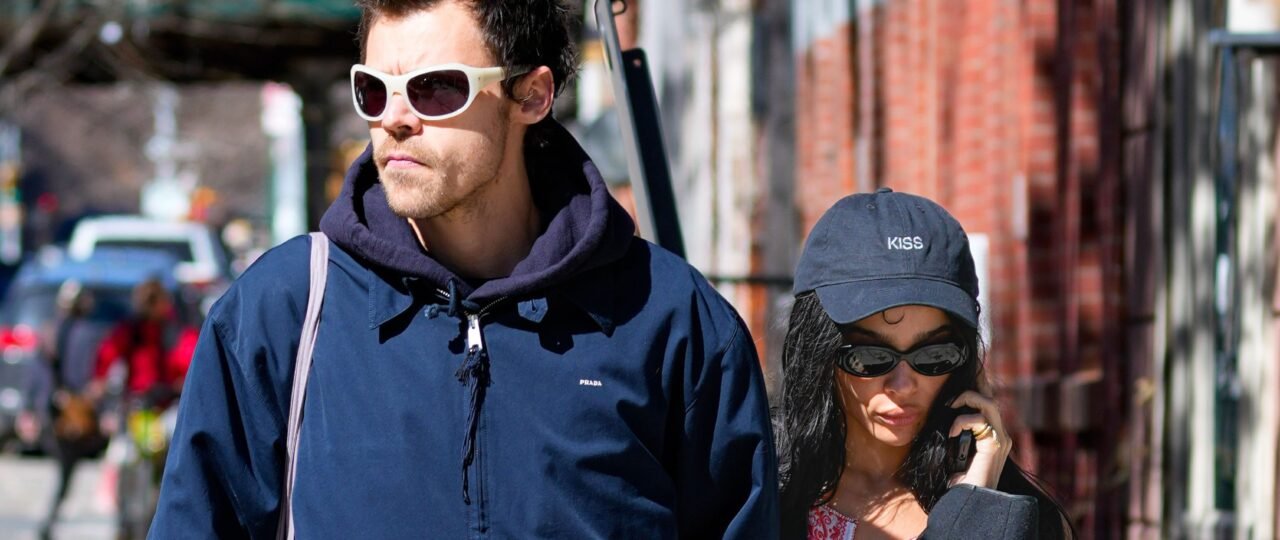 Harry Styles and Zoë Kravitz’s Tiny Winter Wedding Says Everything About Their Bond, and Niall Horan’s “Too Busy” RSVP Says Even More