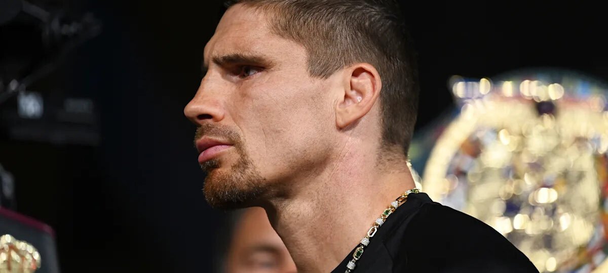 'It's tragic': Peter Fury details what referee Mark Lyson told him after Oleksandr Usyk controversy