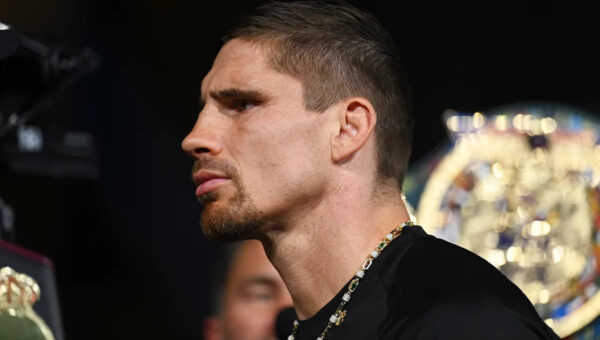 ‘It’s tragic’: Peter Fury details what referee Mark Lyson told him after Oleksandr Usyk controversy