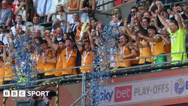 Next stop Vegas – jubilant Hull back in the big time
