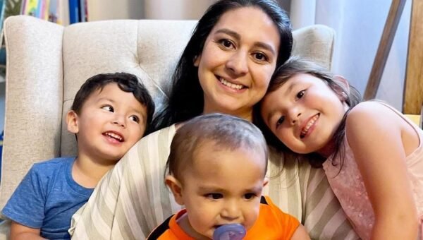 A woman's colon cancer symptom was dismissed as pregnancy-related. Years later, at 32, the military spouse was diagnosed with stage 3.