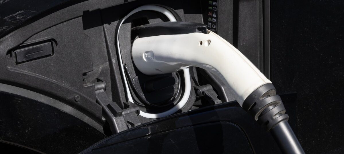 Global EV market goes K-shaped as the U.S. gets left behind