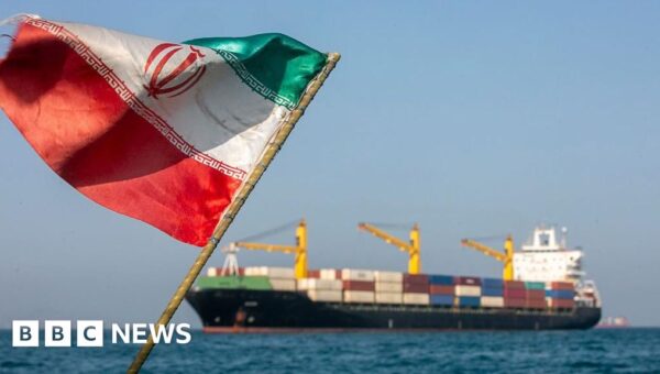 US carries out new strikes on Iran military site