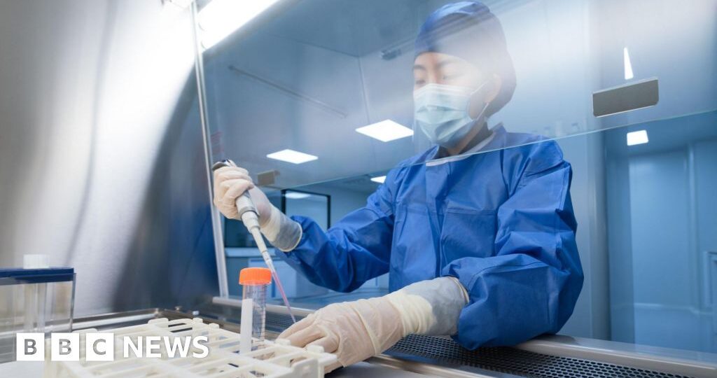 UK scientists developing new Ebola vaccine that could be ready in months
