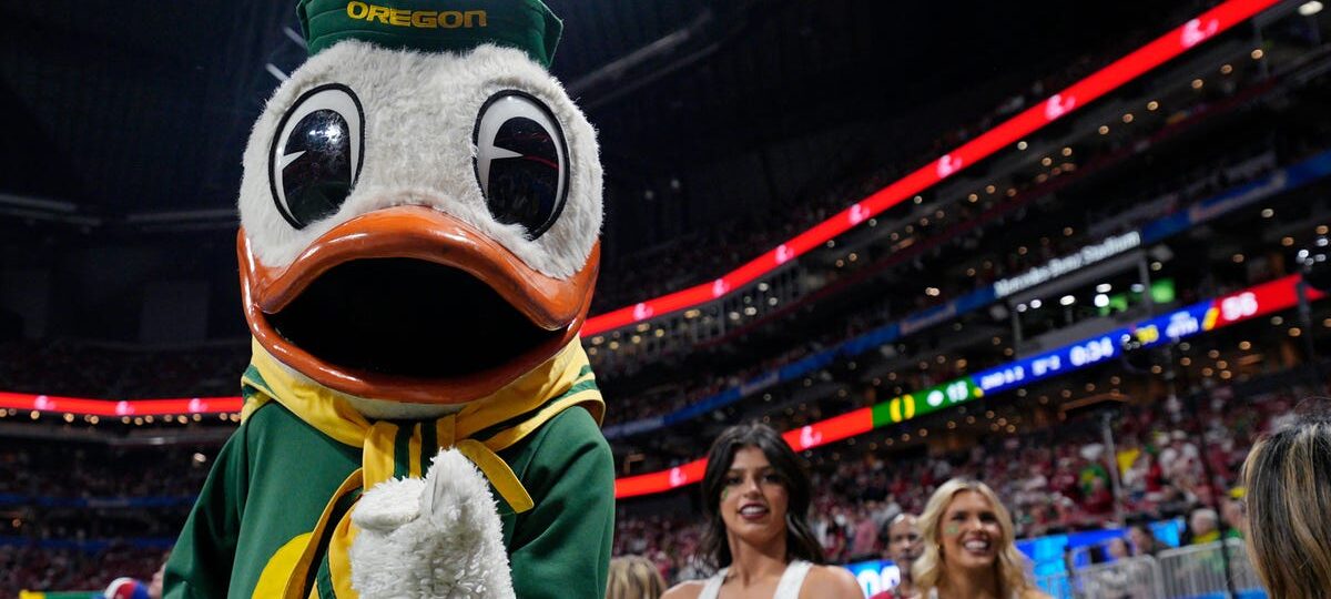 Some users may be giving Google's AI search the bird, and DuckDuckGo is benefiting