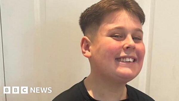 Boy with Tourette’s refused flight for bomb remark
