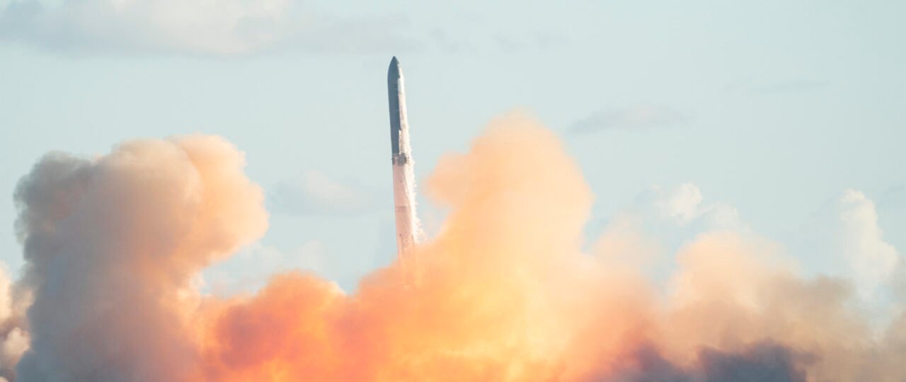 FAA orders SpaceX to investigate Starship V3 booster failure