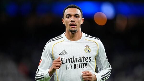 Trent Alexander-Arnold tipped for shock Premier League move with Liverpool rivals