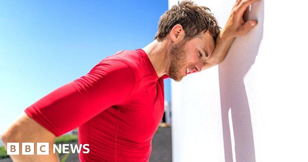 What to do if you think someone has heat exhaustion or heatstroke