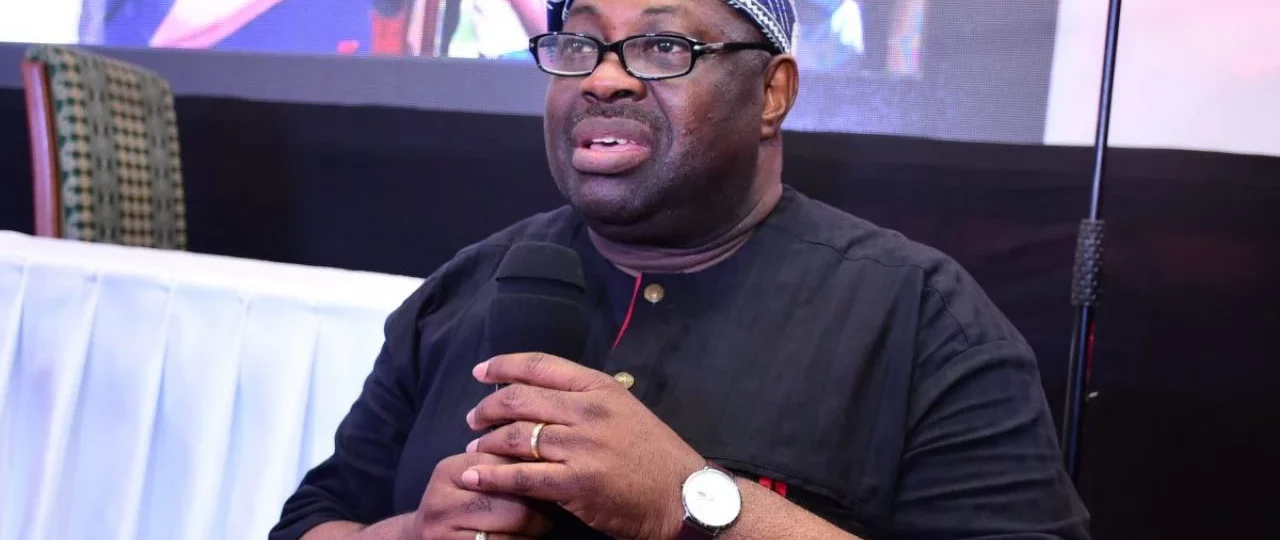 Atiku’s ally, Dele Momodu replies Amaechi over attack on ex-VP
