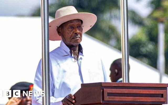 Uganda’s president sworn in for record seventh term