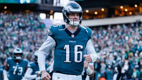 Could Cardinals’ QB uncertainty create a trade market for Tanner McKee?