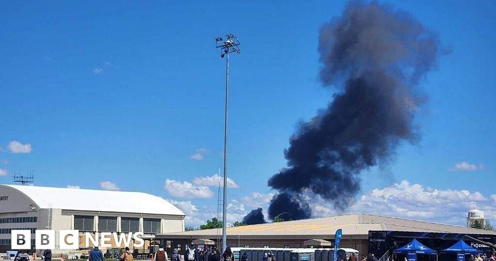 Fighter jet crews parachute safely after collision at US air show