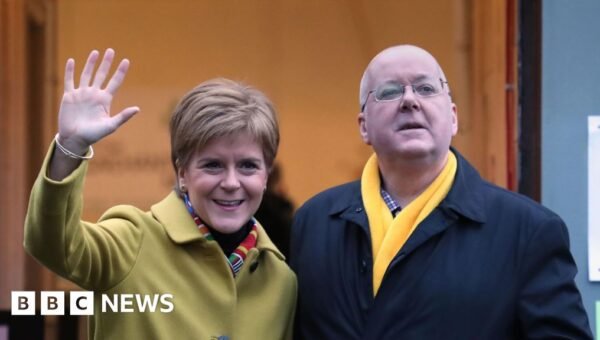 Sturgeon defends ‘no comment’ police interview after SNP funds probe arrest