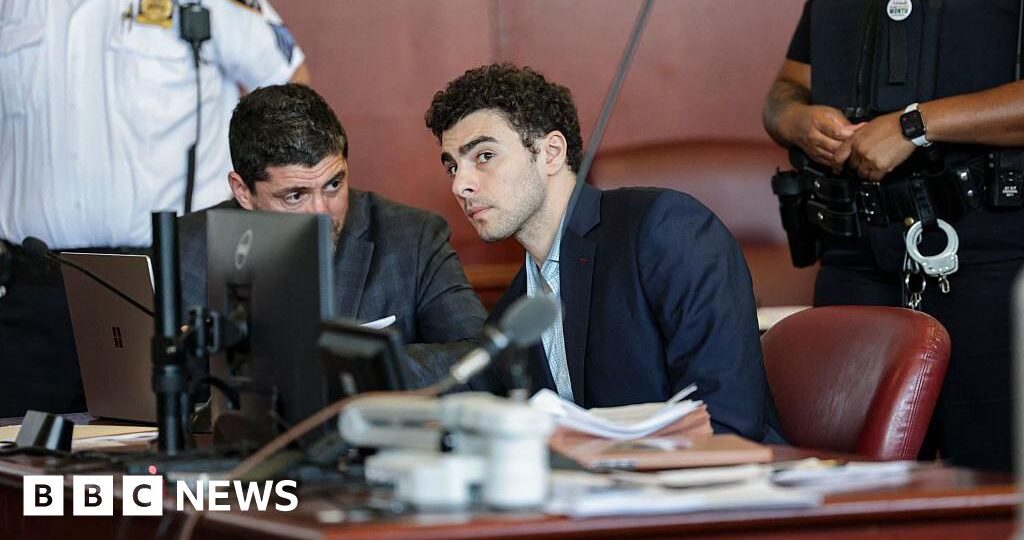 Judge rules gun and writings are admissible in Luigi Mangione’s New York murder trial