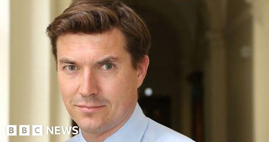 Deputy British ambassador to US abruptly leaves post