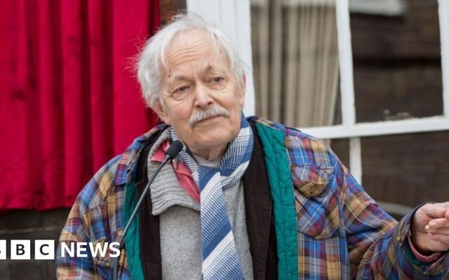 Star Wars and Shakespeare actor Michael Pennington dies aged 82