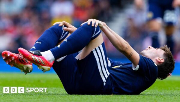 Gilmour ruled out of World Cup – could Man Utd’s Fletcher replace him?