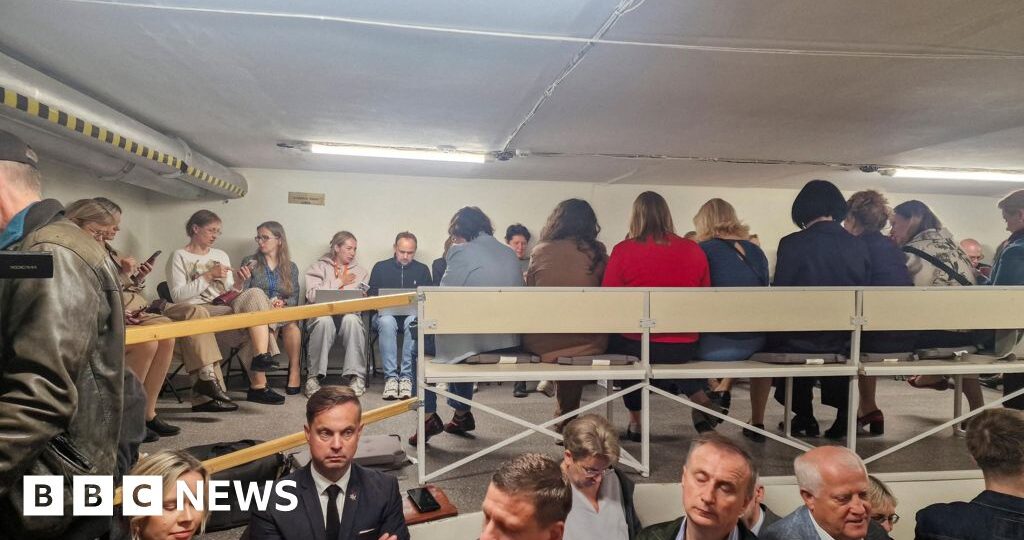 Lithuania’s leaders take shelter during drone air alert