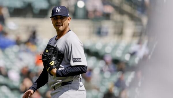 Braves cut ties with former Guardians, Yankees starter for a fourth time