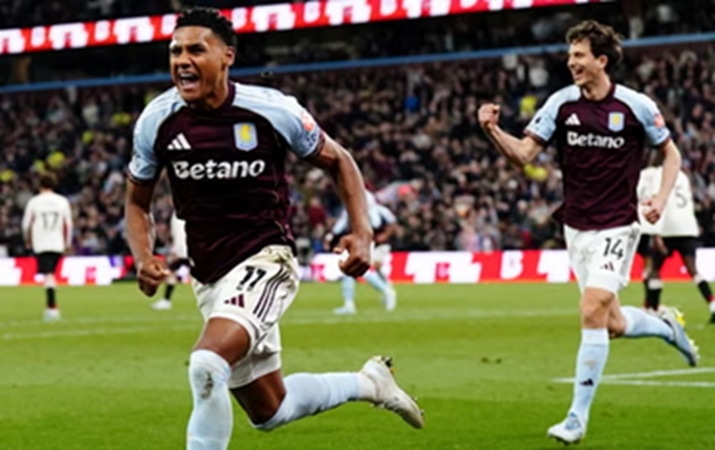 Aston Villa put four past Liverpool to secure Champions League qualification (Video)
