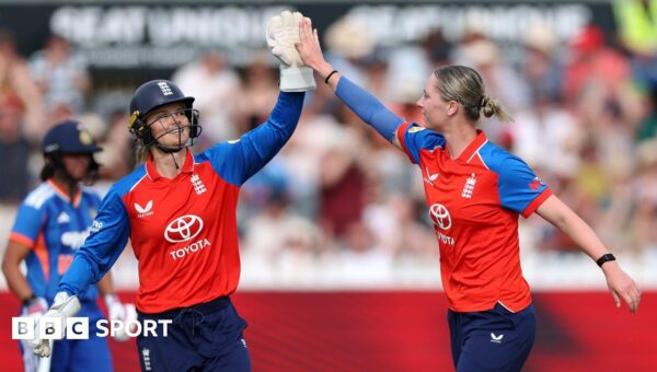 Kemp inspires England to win over India in Bristol