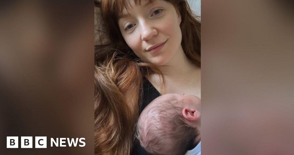 Girls Aloud star Nicola Roberts announces birth of baby girl