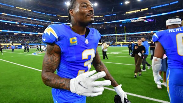 Chargers, Derwin James sign historic contract extension