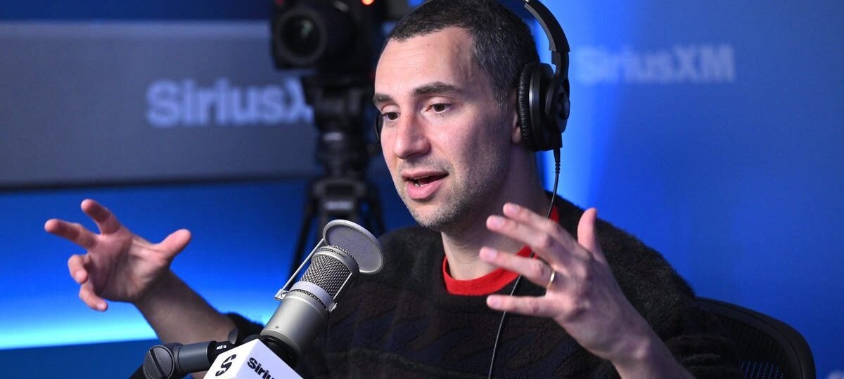 Taylor Swift collaborator Jack Antonoff tells people who are making AI art to ‘drive right off that cliff’