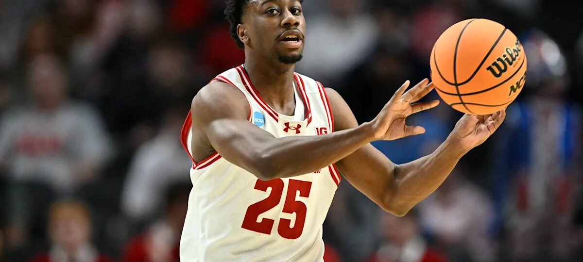 Former Wisconsin guard John Blackwell withdraws from NBA draft, will play at Duke next season