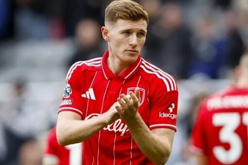 Manchester City lead Elliot Anderson race