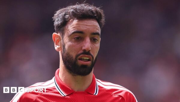 Man Utd captain Fernandes takes on Keane over ‘lie’