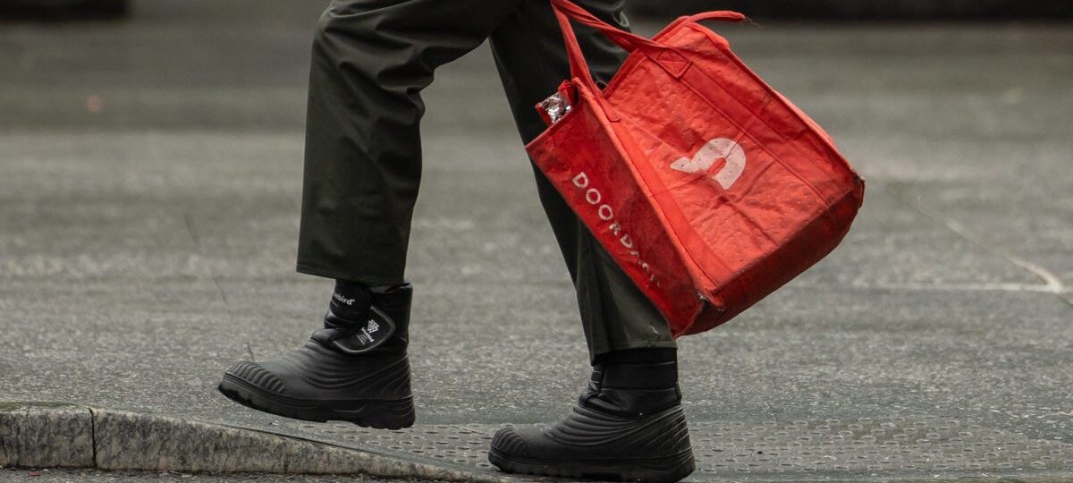 Delivery drivers say more customers are asking: Did you actually get my tip?
