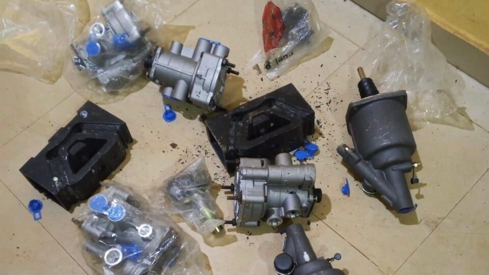 Security guard nabbed for stealing motor spare parts in Ogun
