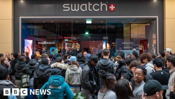 Swatch stores close for second day after crowds