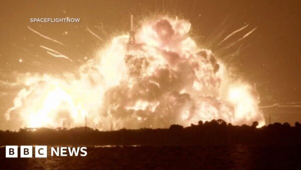 Blue Origin rocket explodes on Florida launchpad