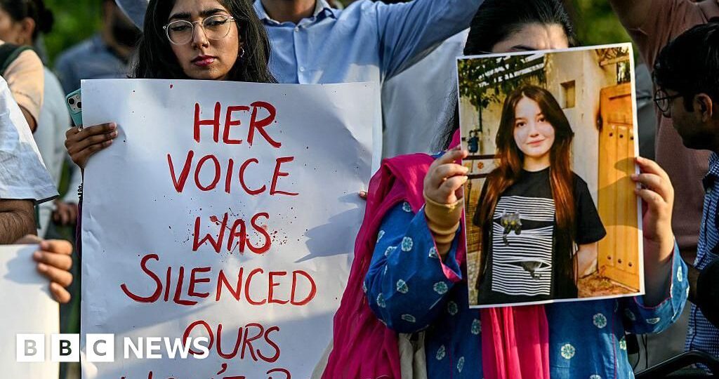 Man who murdered teen TikTok star in Pakistan gets death sentence