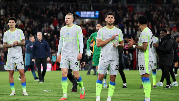 Bournemouth 1-1 Manchester City: Arsenal win Premier League as City drop points