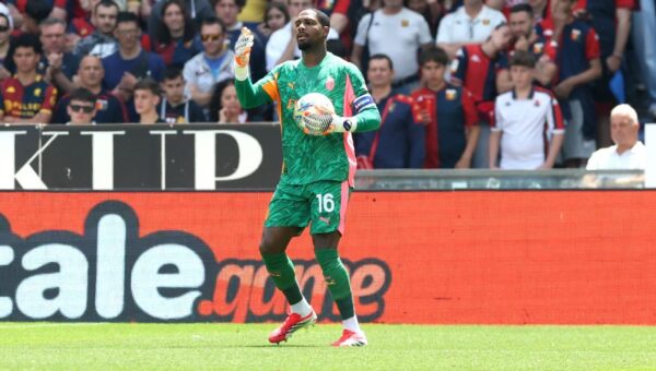 Transfer rumors, news: Man United linked with Dort…